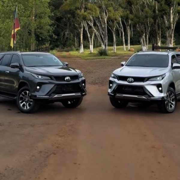 ⭐️ DUAS HILUX SW4 OU 800K NO PIX 💰